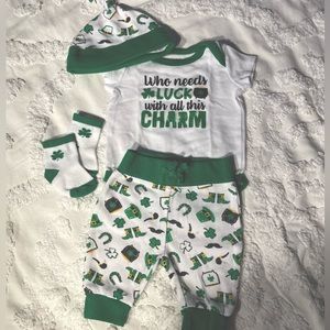 St Patrick’s Day outfit - 3 months